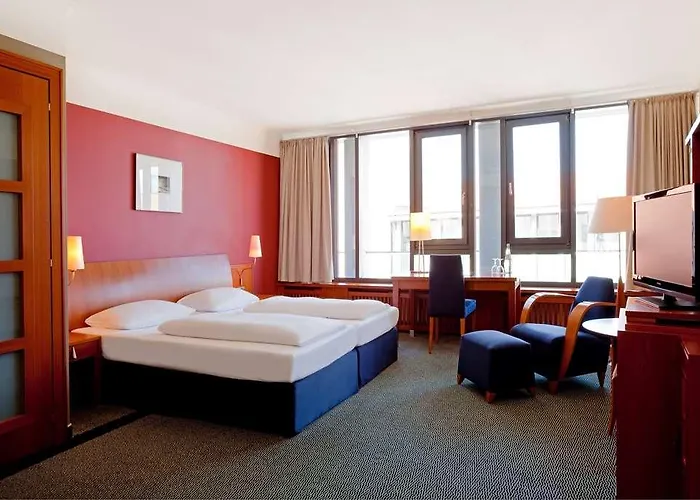 Отель Vienna House By Wyndham Sonne *